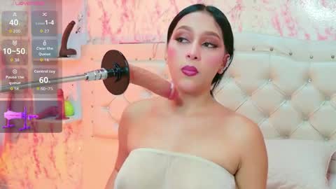 Scarlet  online show from June 6, 2026, 12:38 am