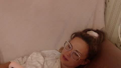 say meow and send tip  online show from June 29, 2026, 12:05 pm