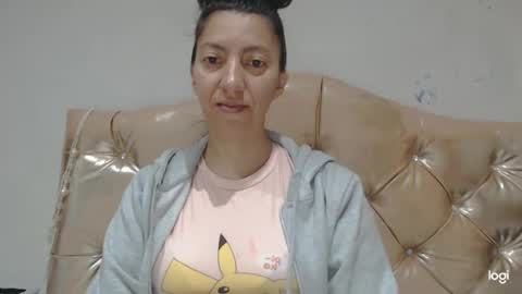 candymilfff online show from February 13, 2025, 12:32 pm