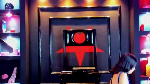 candyqueen_bdsm_ online show from June 19, 2026, 9:18 pm