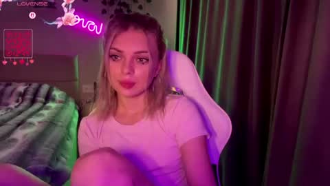 Candy online show from June 15, 2026, 12:07 pm