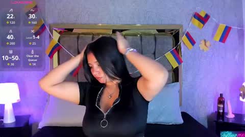 Candys Victoria online show from June 18, 2026, 4:02 am