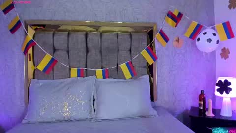 Candys Victoria online show from June 25, 2026, 5:12 am