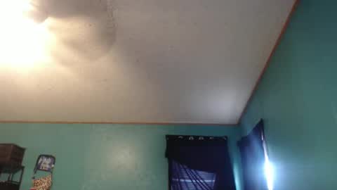 Snapshot of candyshop2024 chatting on October 3, 2025, 1:30 pm candyshop2024 online show from October 3, 2025, 1:30 pm