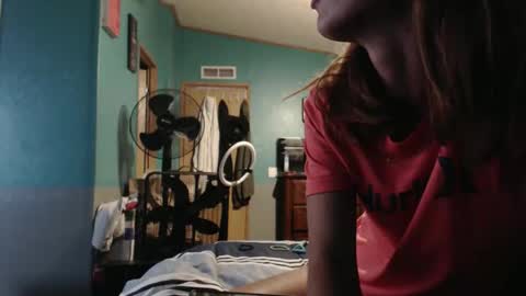 candyshop2024 online show from January 7, 2026, 1:46 pm