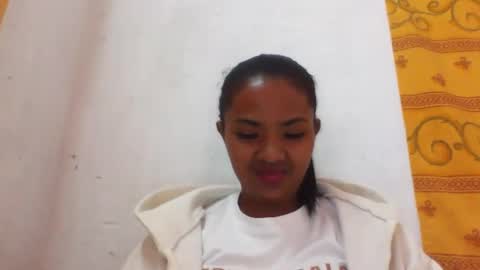 Snapshot of candysourensx chatting on June 9, 2026, 5:30 am CandySourensx online show from June 9, 2026, 5:30 am