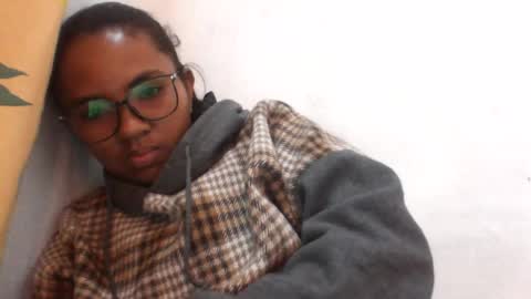 Snapshot of candysourensx chatting on June 24, 2026, 10:14 am CandySourensx online show from June 24, 2026, 10:14 am