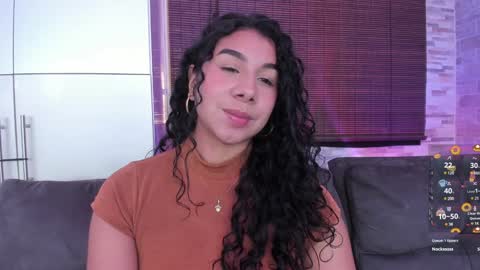 Isabella online show from February 1, 2025, 6:40 pm