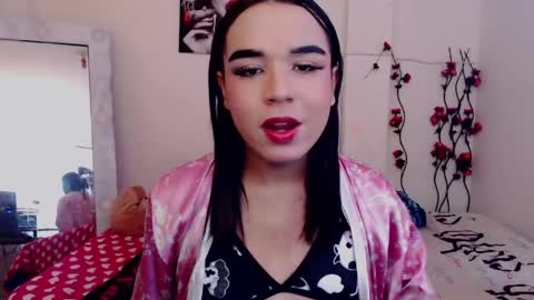 candyy_doll_ online show from April 21, 2026, 8:01 pm