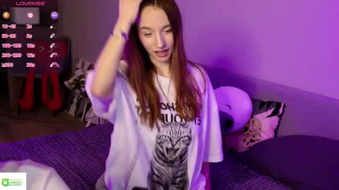 Candyy Molly online show from March 15, 2026, 1:22 am