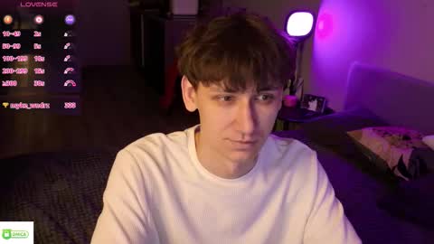 Candyy Molly online show from March 16, 2026, 1:33 am