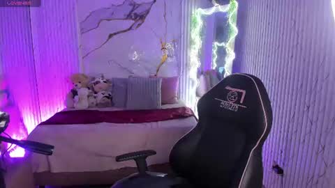 CANDYY online show from July 31, 2026, 11:42 am