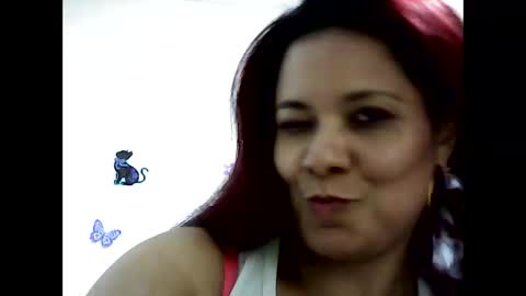 Snapshot of canelalovee chatting on September 21, 2025, 8:32 pm CANELA online show from September 21, 2025, 8:32 pm