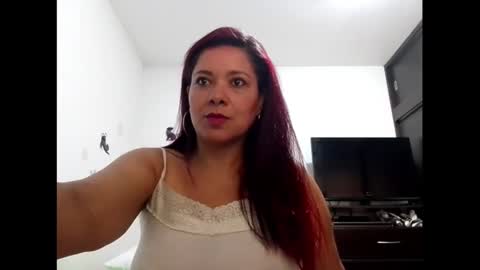 Snapshot of canelalovee chatting on September 23, 2025, 12:30 pm CANELA online show from September 23, 2025, 12:30 pm