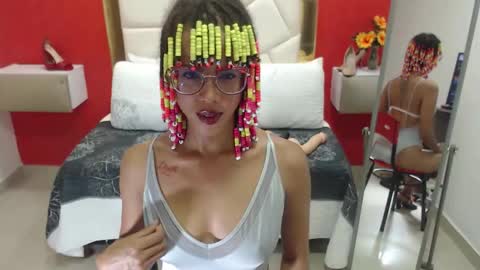 Canela online show from February 3, 2026, 3:06 pm