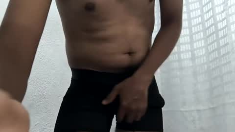 Hot boy online show from June 18, 2026, 1:28 am