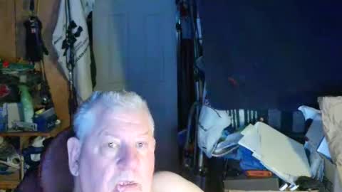Snapshot of canoelicker69 chatting on September 28, 2025, 10:42 am canoelicker69 online show from September 28, 2025, 10:42 am