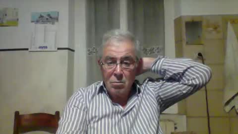 cantera577 online show from September 18, 2025, 6:54 pm