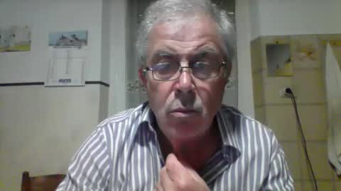 cantera577 online show from September 19, 2025, 8:09 pm