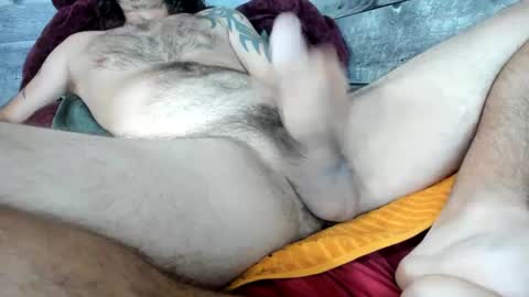 Snapshot of canuk1983 chatting on September 26, 2025, 1:26 pm canuk1983 online show from September 26, 2025, 1:26 pm