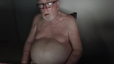 Snapshot of capt5105 chatting on February 19, 2025, 10:45 am capt5105 online show from February 19, 2025, 10:45 am