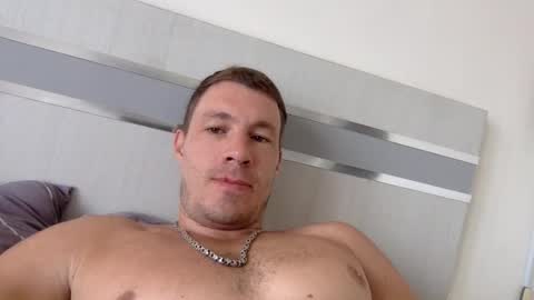 follow my twitter  online show from November 10, 2025, 4:33 am