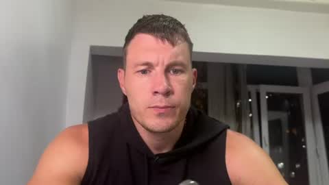 Snapshot of capt_oliver chatting on June 20, 2026, 7:27 pm follow my twitter online show from June 20, 2026, 7:27 pm