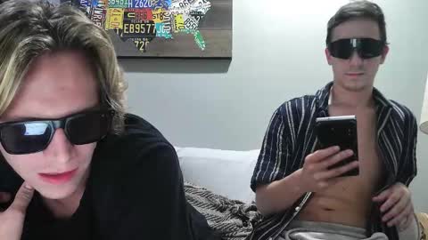 captain_chris8 online show from October 16, 2025, 1:28 am