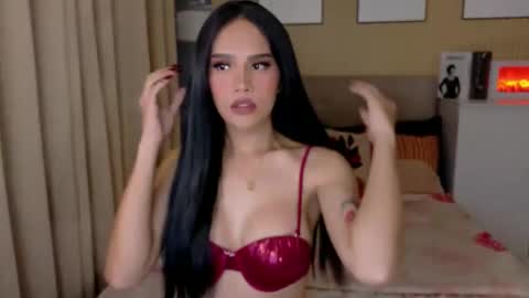 Snapshot of captivatinghailey_ chatting on May 21, 2026, 5:47 am HAILEY online show from May 21, 2026, 5:47 am