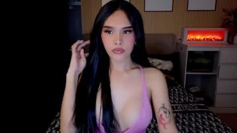 Snapshot of captivatinghailey_ chatting on August 2, 2026, 7:18 am HAILEY online show from August 2, 2026, 7:18 am