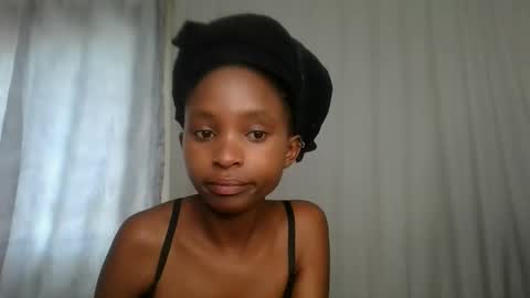 Snapshot of carababey chatting on April 30, 2026, 8:31 am carababey online show from April 30, 2026, 8:31 am