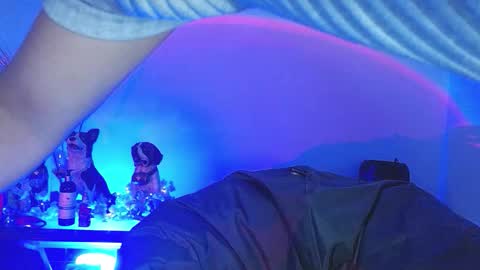 Snapshot of caraenaranja chatting on October 25, 2025, 4:09 am Amy online show from October 25, 2025, 4:09 am