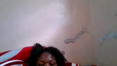 Snapshot of caramel_flames chatting on November 2, 2025, 1:57 pm caramel_flames online show from November 2, 2025, 1:57 pm