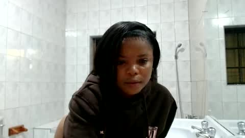 Snapshot of caramelbbe chatting on June 14, 2026, 4:31 pm fifi online show from June 14, 2026, 4:31 pm