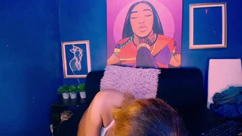caramelminxxx online show from February 17, 2025, 7:15 am