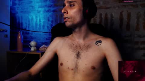 carameltoy4 online show from March 6, 2026, 4:09 am