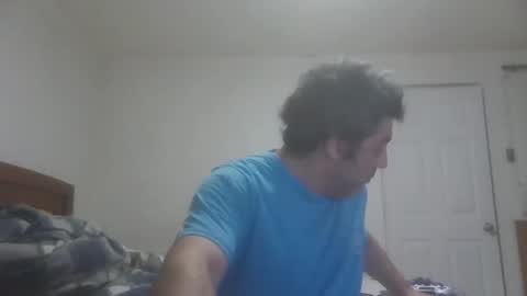 Snapshot of caravibugue chatting on November 24, 2025, 8:03 am caravibugue online show from November 24, 2025, 8:03 am