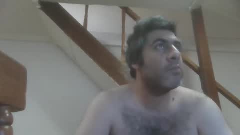 Snapshot of caravibugue chatting on November 26, 2025, 11:28 pm caravibugue online show from November 26, 2025, 11:28 pm