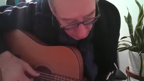 Caressluving online show from February 13, 2025, 4:00 am