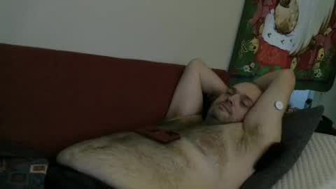 Snapshot of caressonnous chatting on December 5, 2024, 6:22 pm louis online show from December 5, 2024, 6:22 pm