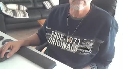 Snapshot of cargo69 chatting on December 22, 2024, 11:11 am cargo69 online show from December 22, 2024, 11:11 am