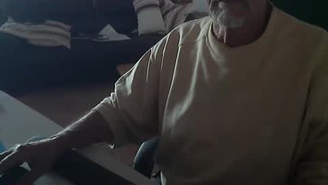 Snapshot of cargo69 chatting on October 18, 2025, 4:19 pm cargo69 online show from October 18, 2025, 4:19 pm