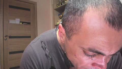 Laz online show from January 12, 2025, 10:12 pm
