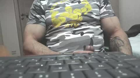 Snapshot of carin_the_body chatting on September 29, 2025, 9:08 pm Laz online show from September 29, 2025, 9:08 pm