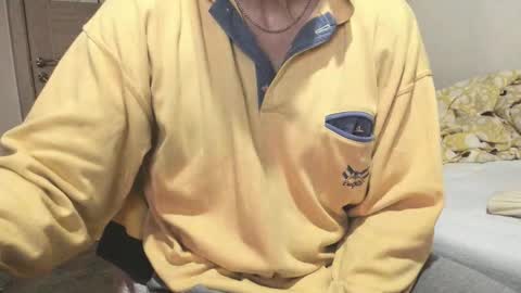 Snapshot of carin_the_body chatting on October 8, 2025, 1:47 am Laz online show from October 8, 2025, 1:47 am