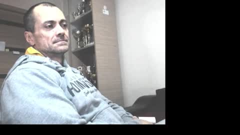 Snapshot of carin_the_body chatting on October 15, 2025, 7:25 pm Laz online show from October 15, 2025, 7:25 pm