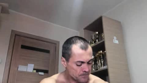 Snapshot of carin_the_body chatting on October 25, 2025, 2:46 pm Laz online show from October 25, 2025, 2:46 pm