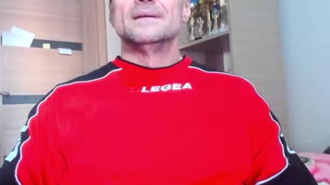 Laz online show from January 15, 2026, 1:37 pm