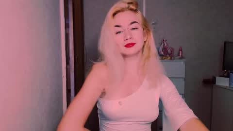 Carin online show from October 5, 2025, 8:12 am