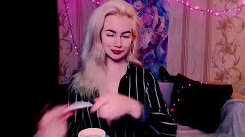 Carin online show from June 15, 2026, 2:47 am